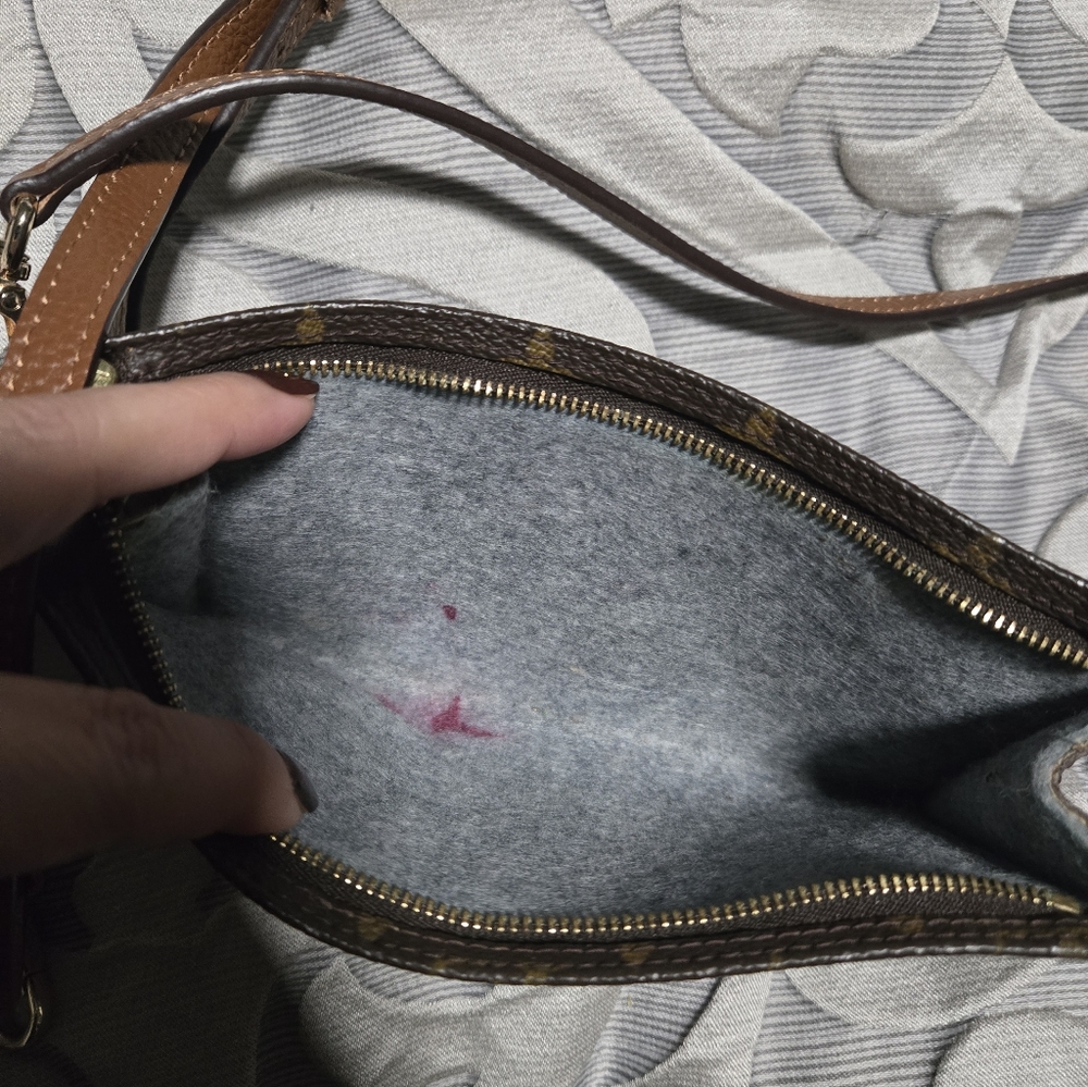 Louis Vuitton Brown Monogram Wristlet - Picture 4 of 11